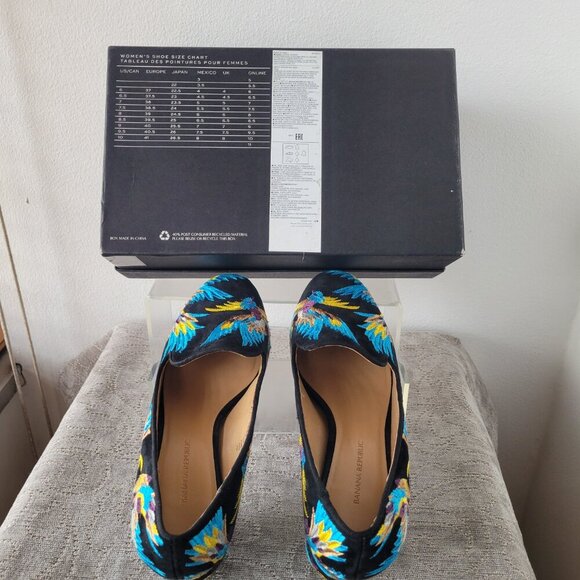 Banana Republic Mid Heel Embroidered Exotic Shoe (Size 7½) - Picture 13 of 14